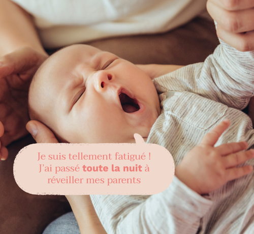 Bébé en pyjama qui baille  - Mustela Benelux - 1