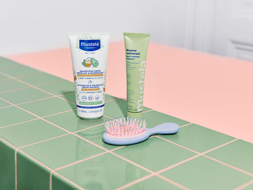 Crème shampoo ontwarrend & voedend golvend haar - Mustela Benelux - 6