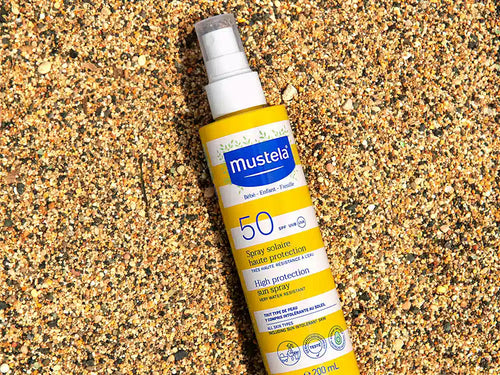 spray solaire mustela plage resistant sable - Mustela Belgium - 5